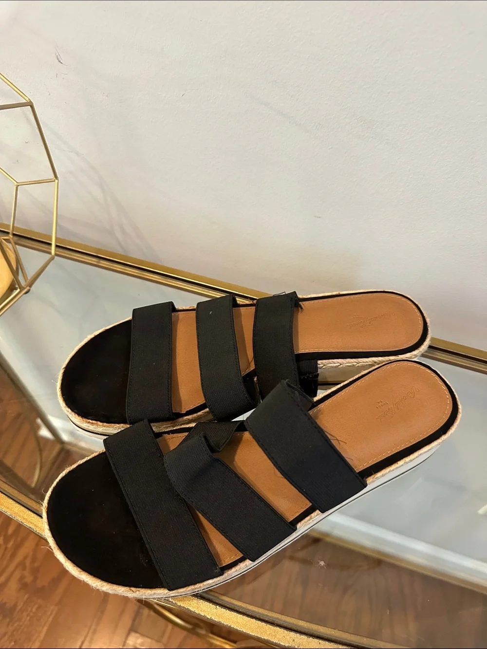 Universal Thread Black Triple-Strip Slide Sandals